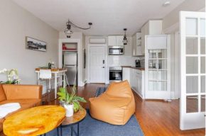 Hamburg - Stylish Heritage Unit with Stewart Park View
